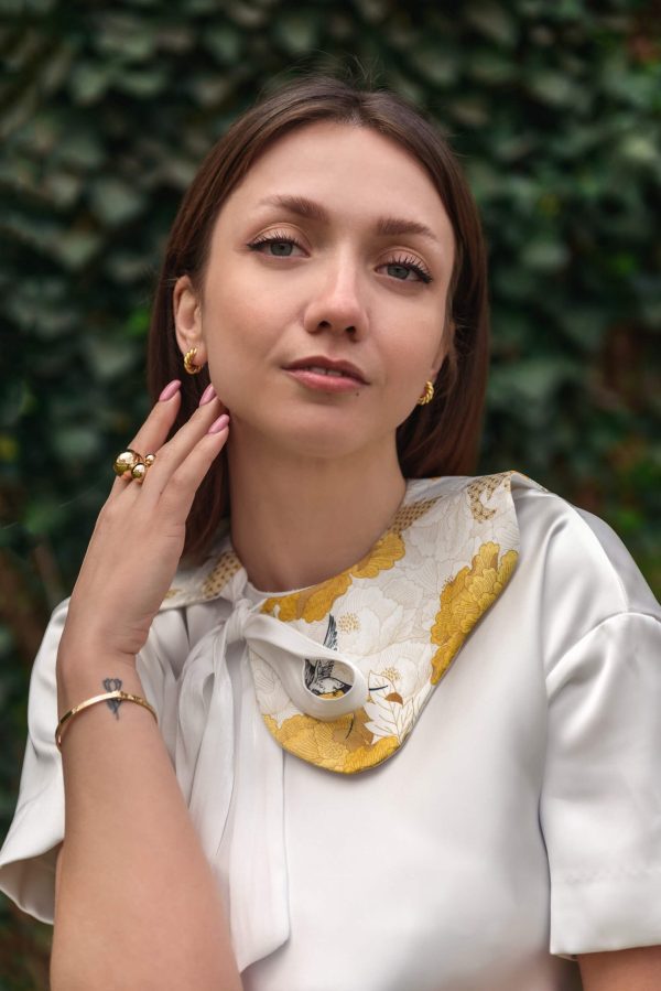 Out of Stock: Асиметрична подвижна яка - Image 2