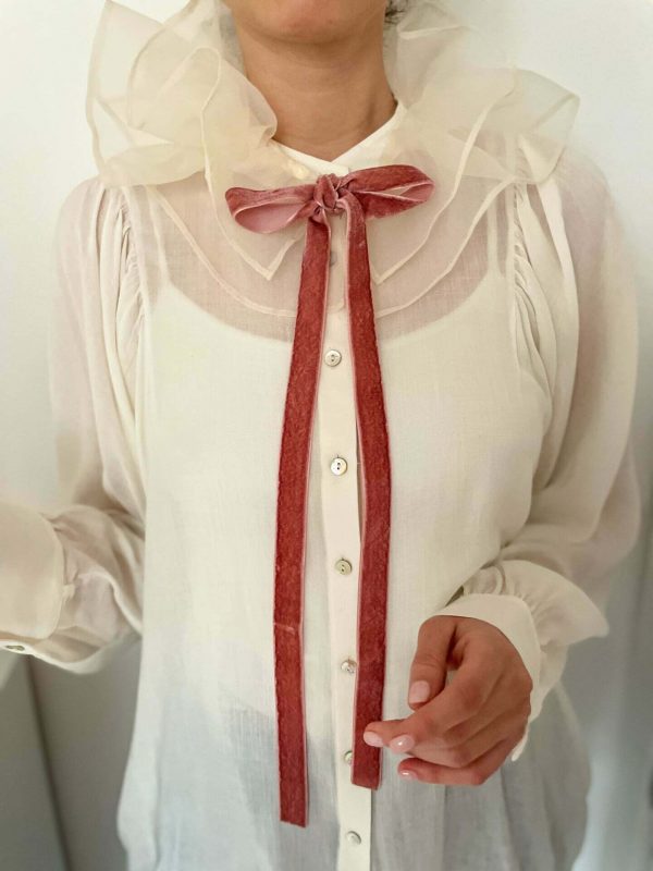 Out of Stock: Къдрава якичка с кадифена панделка - Image 2