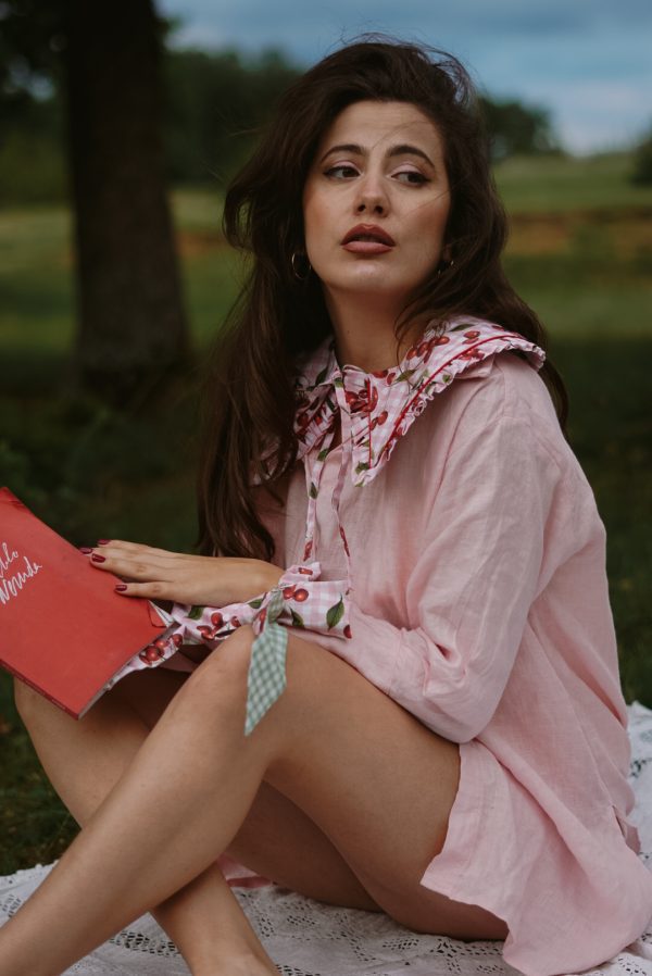 Out of Stock: Подвижна яка Van Dyke с череши - Image 3