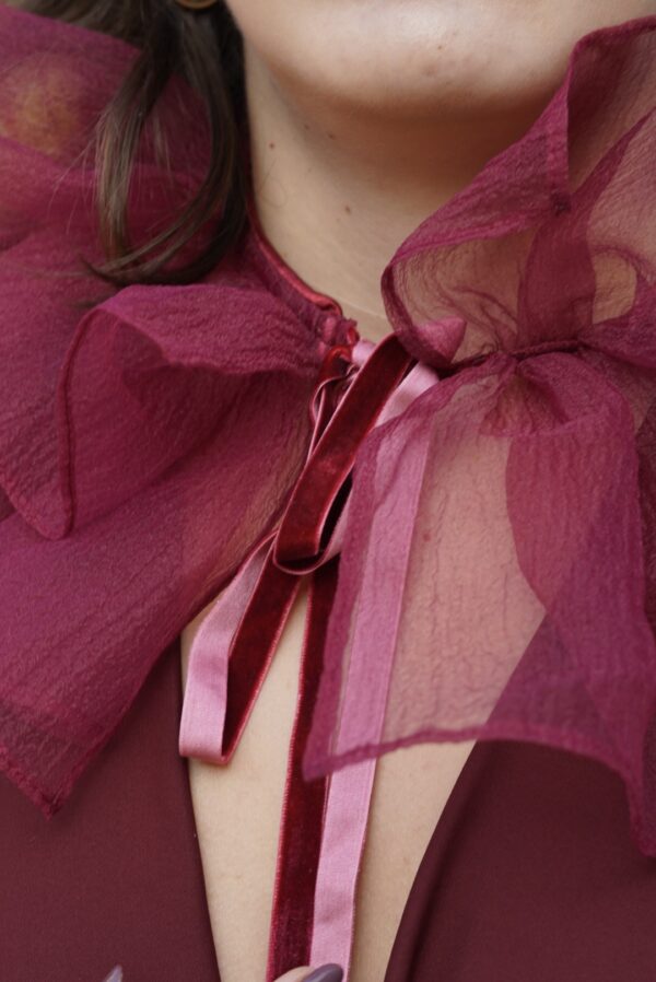 THE RUFF COLLAR - Amarone Blossoms - Image 2